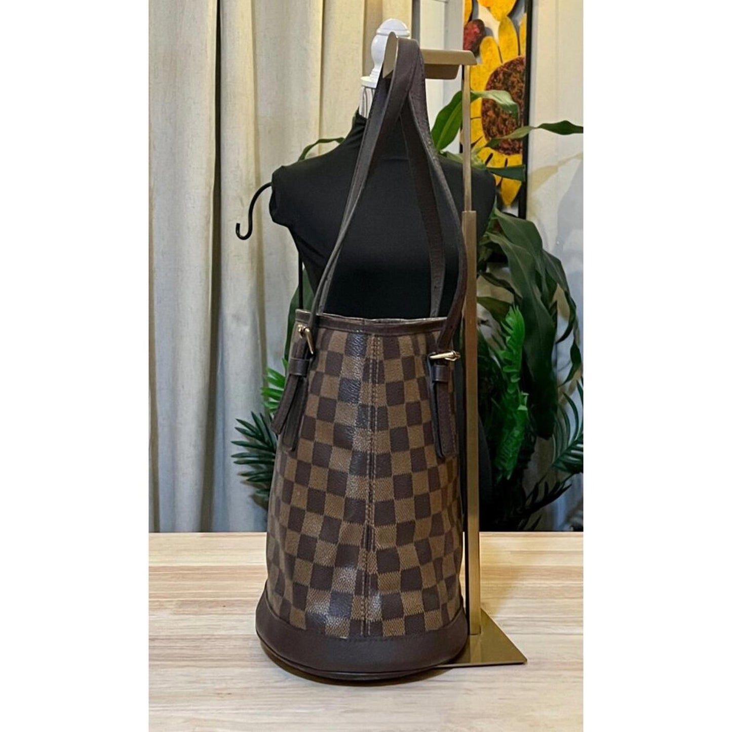 Louis Vuitton Damier Marais PM Bucket Bag