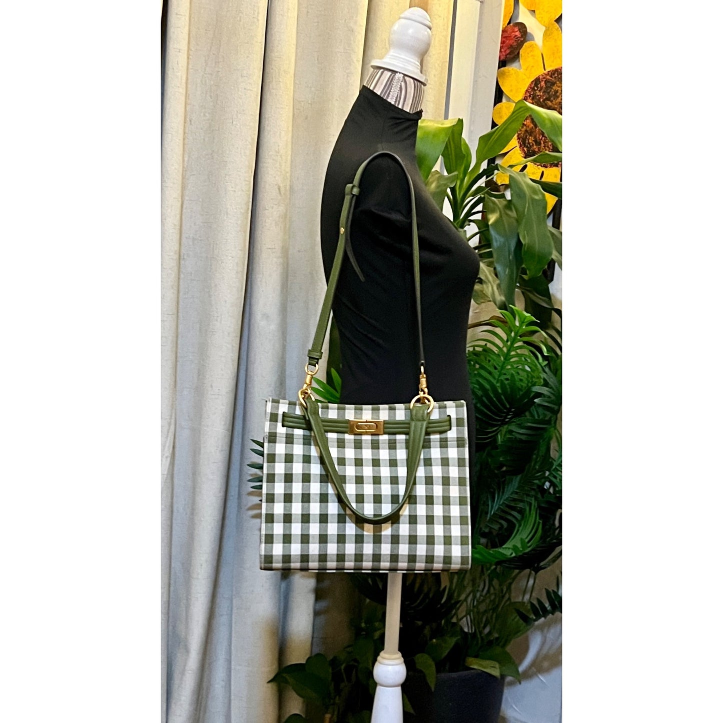 TORY BURCH GREEN AND WHITE PLAID PETITE LEE RADZIWILL ✺✺