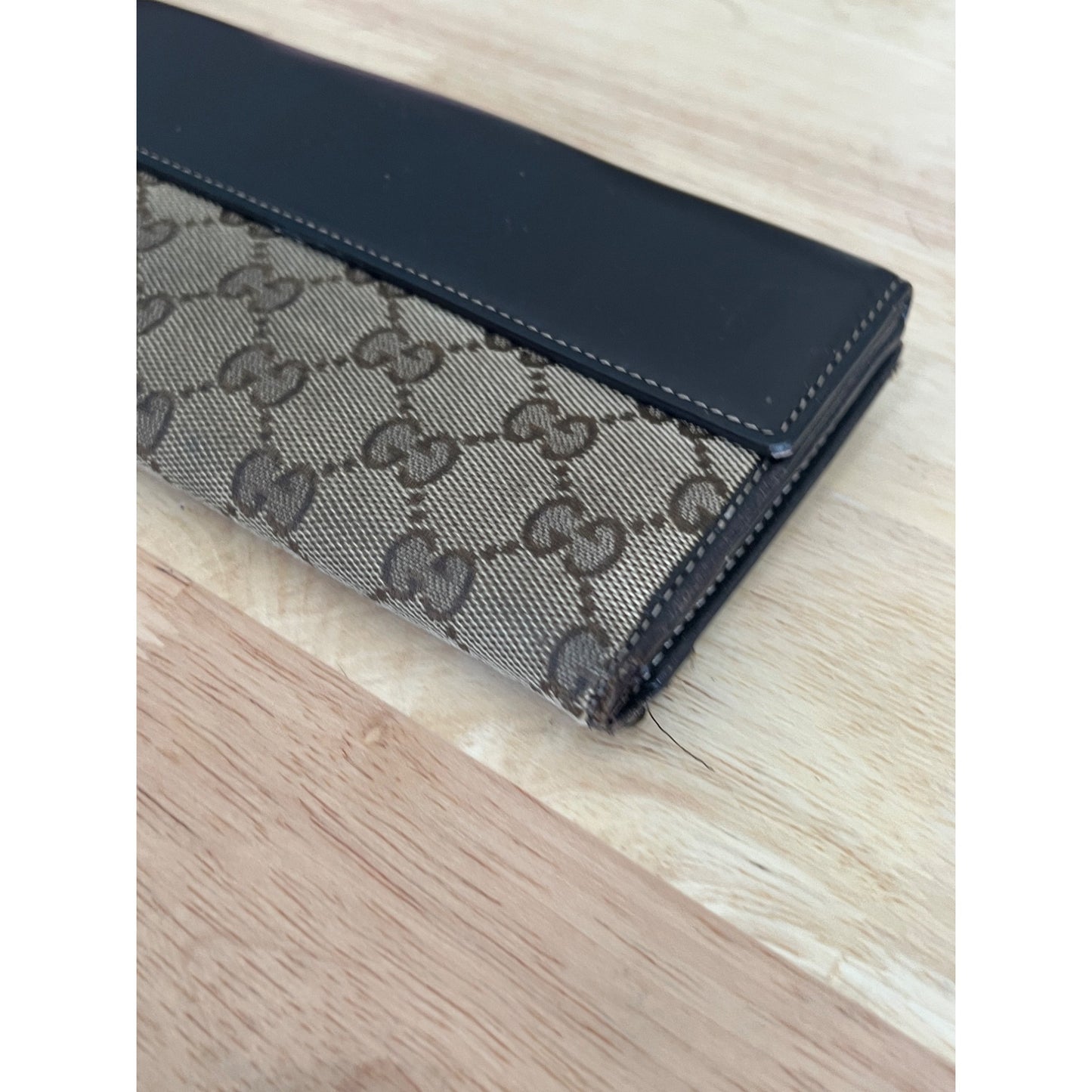 Gucci Brown GG Canvas & Leather Heart Clasp Wallet For Women