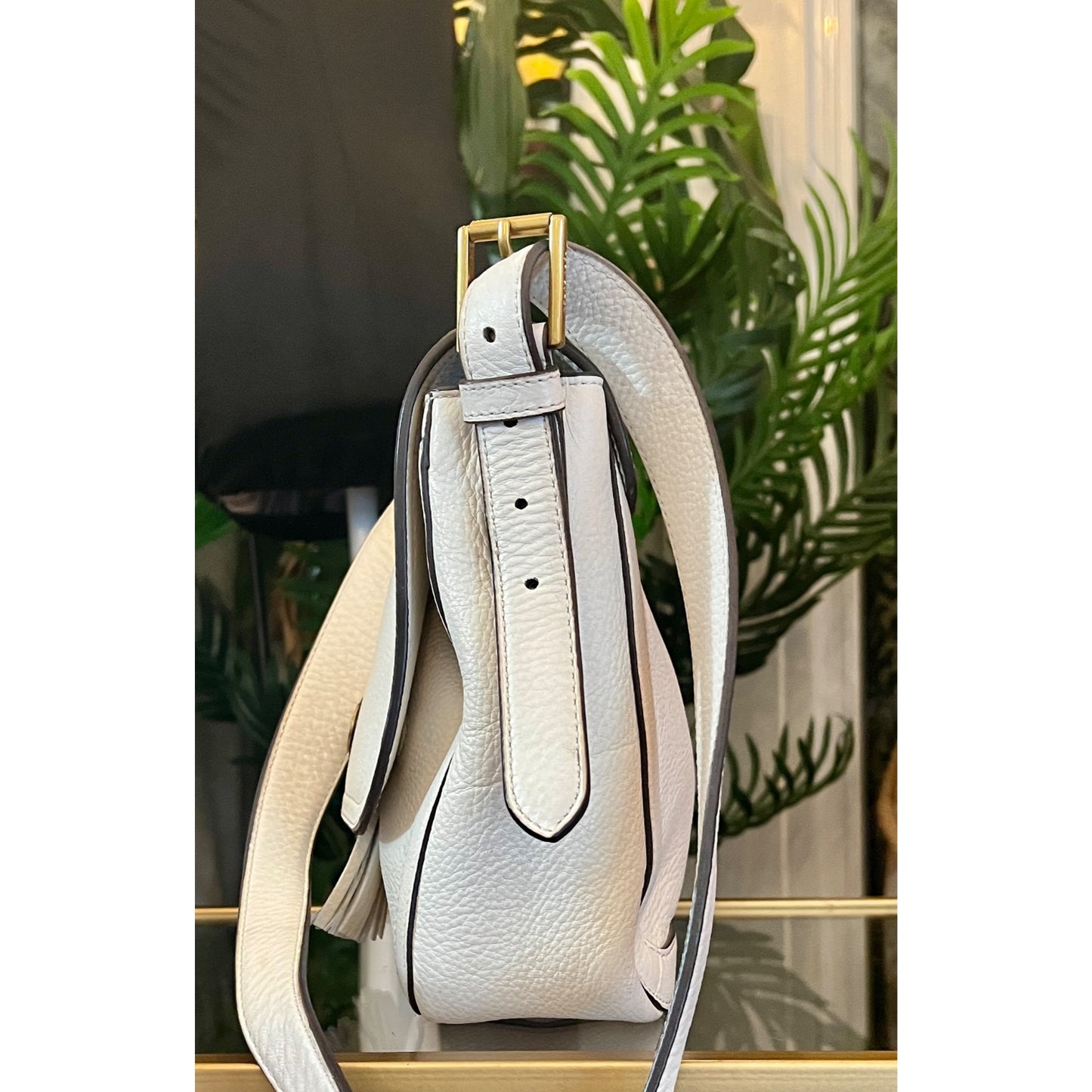 Tory Burch Vintage Winter White Thea/Robinson Shoulder Bag with Adjustable Straps