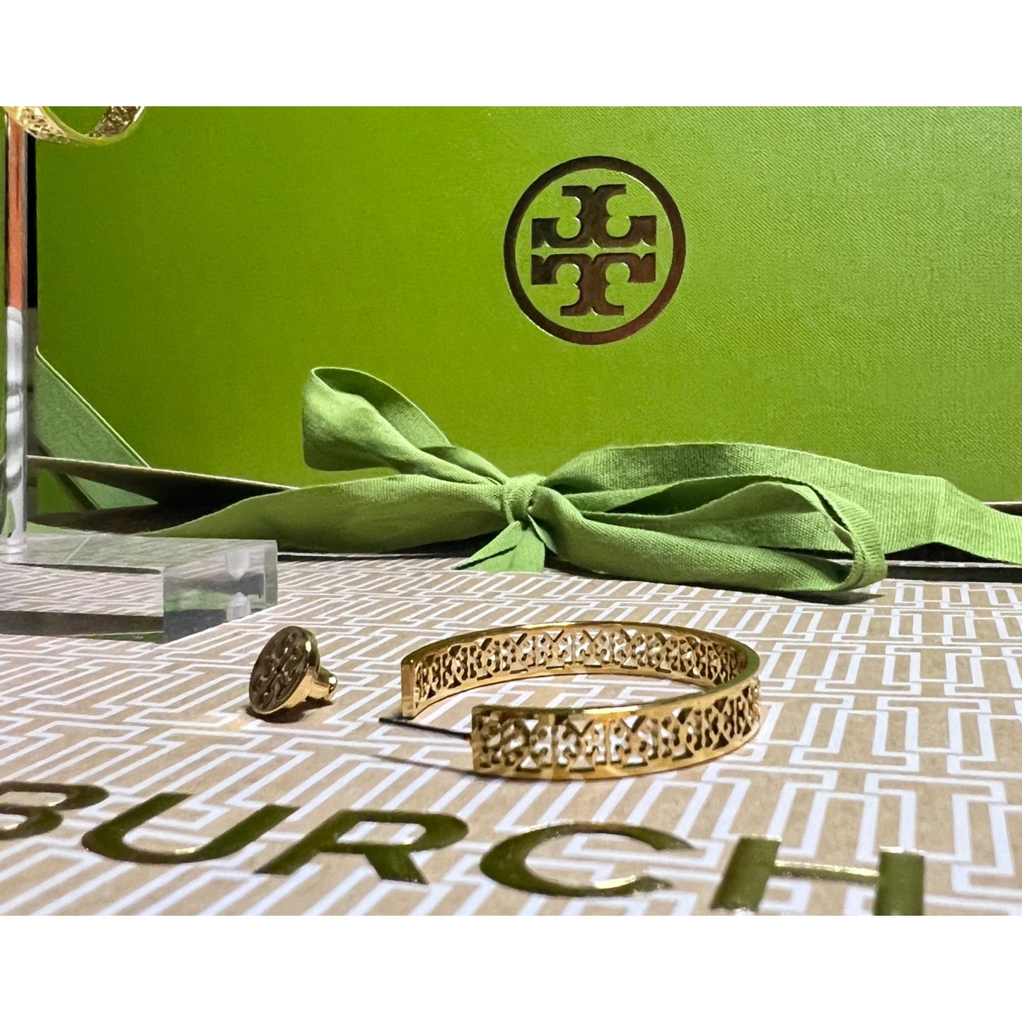 NWOT Tory Burch Gold-Tone Pierced Hoop Earrings With Intricate Cutout Design - Comes in Original Packaging