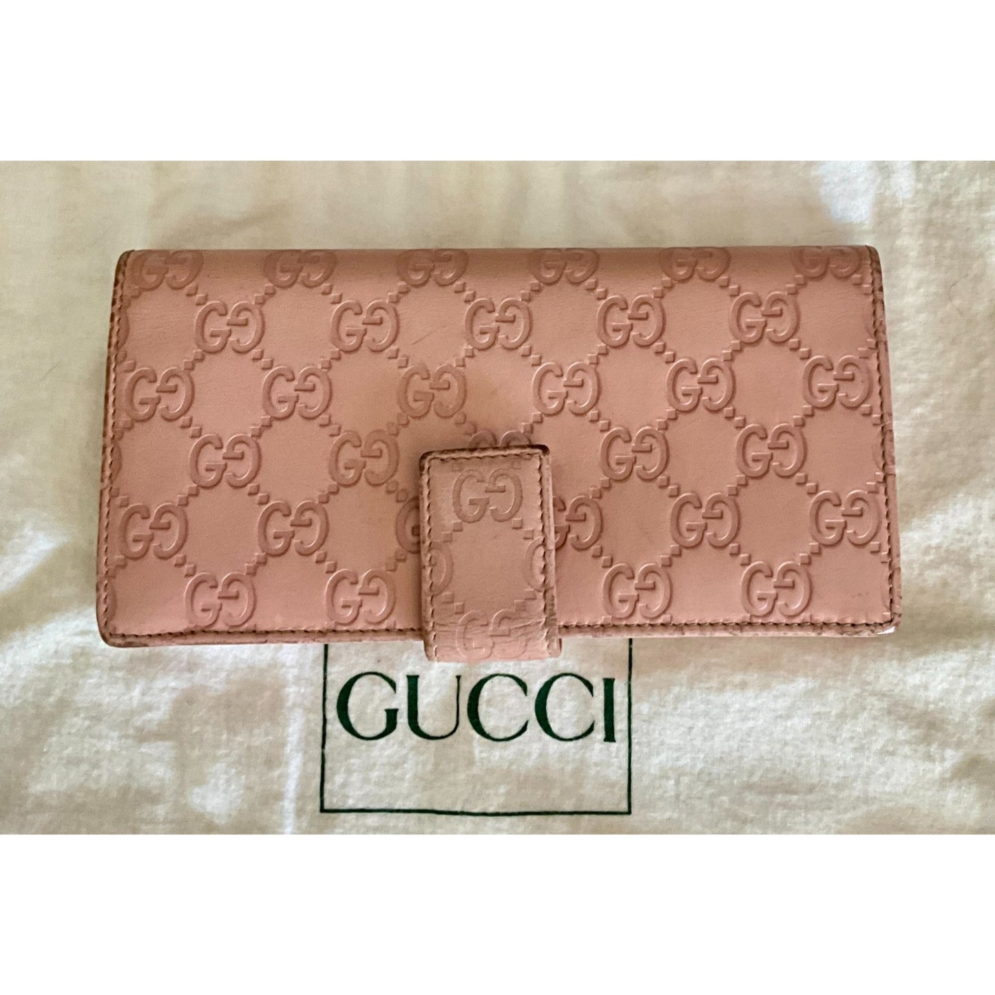 Gucci Pink Leather Wallet With Signature GG Pattern & Multiple Card Slots