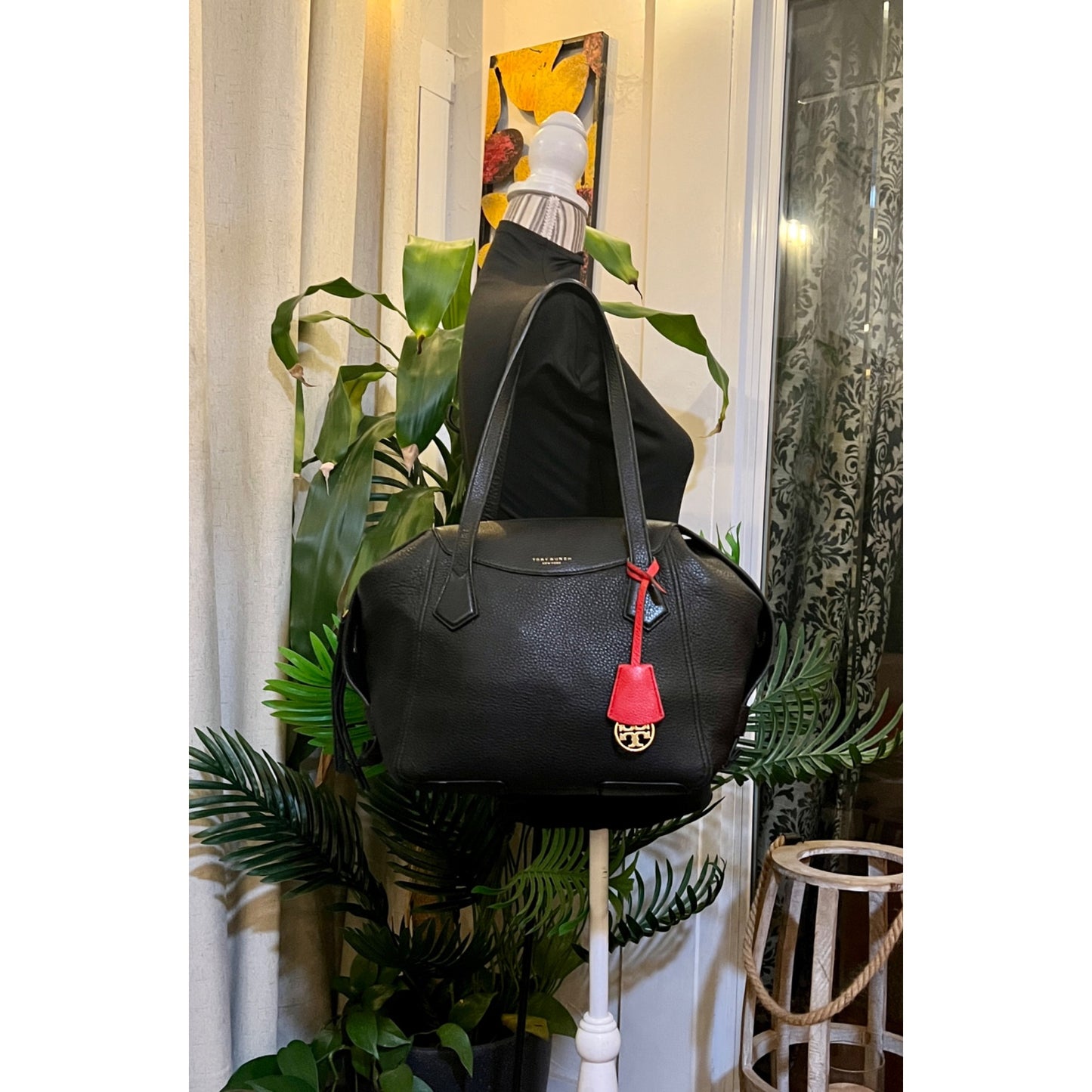 TORY BURCH BLACK PERRY HANDBAG