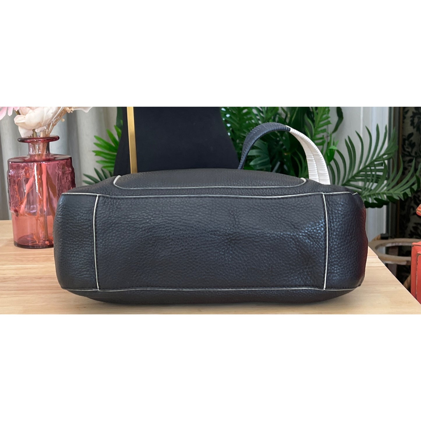 TORY BURCH BLACK LEATHER BERKLEY HANDBAG