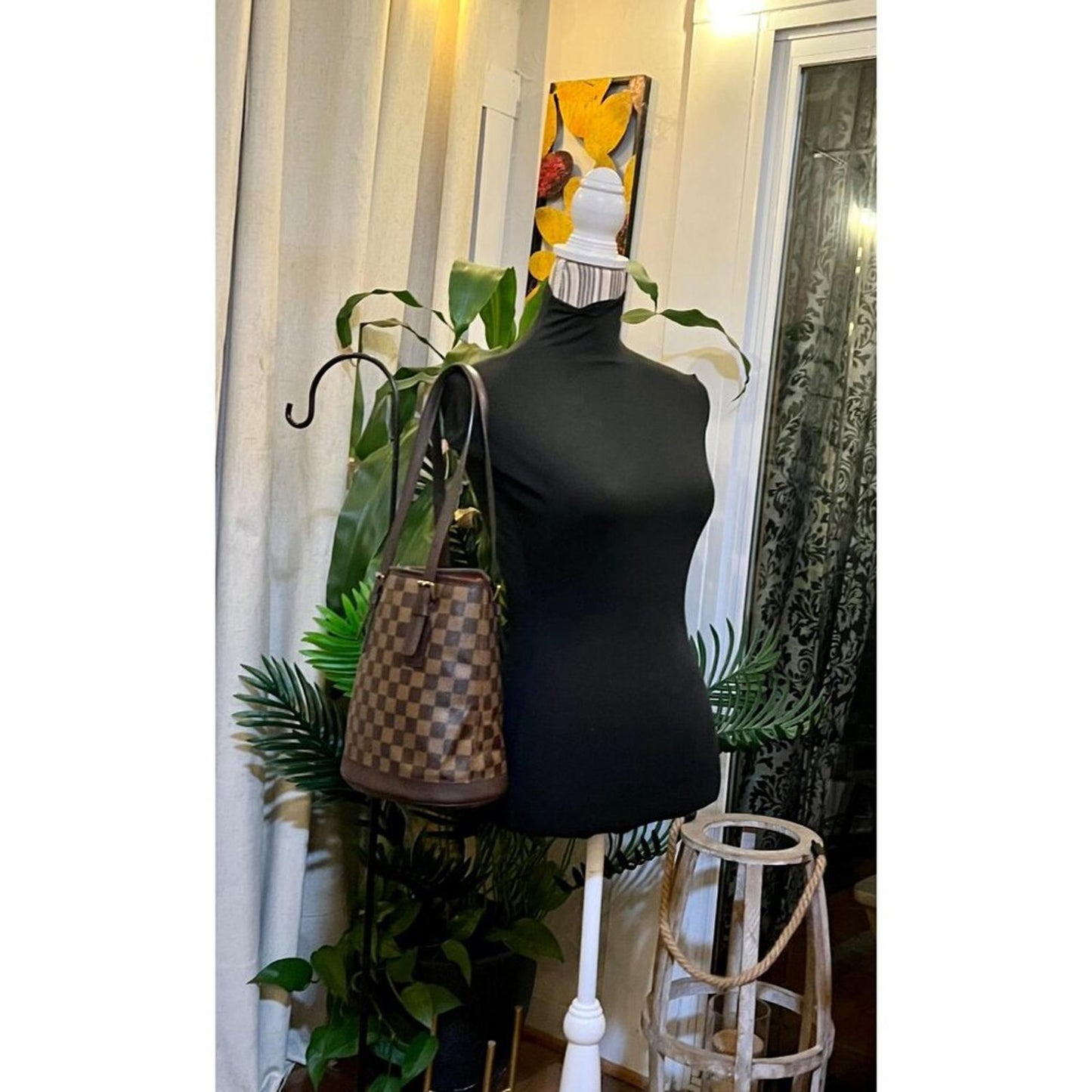 Louis Vuitton Damier Marais PM Bucket Bag