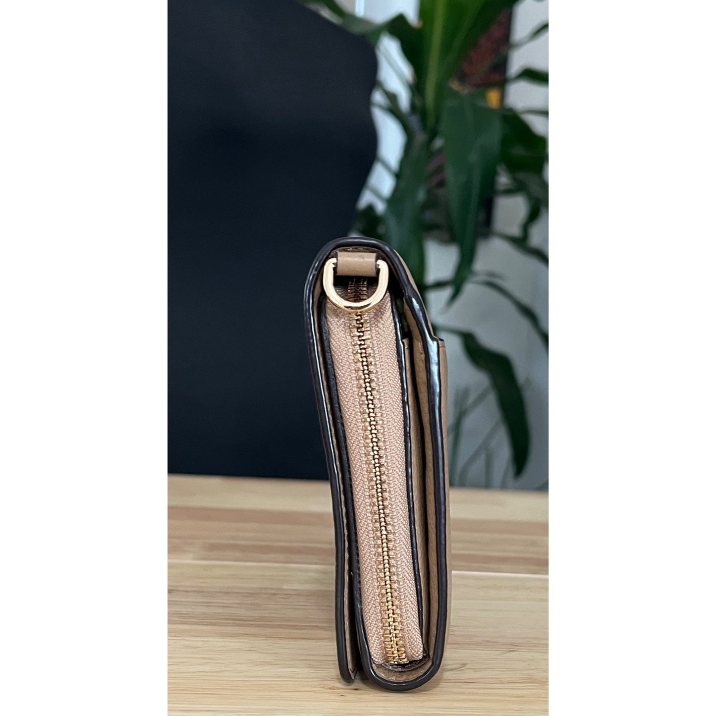 ✺✺ AUTHENTIC TORY BURCH BROWN HARPER HANDBAG ✺✺