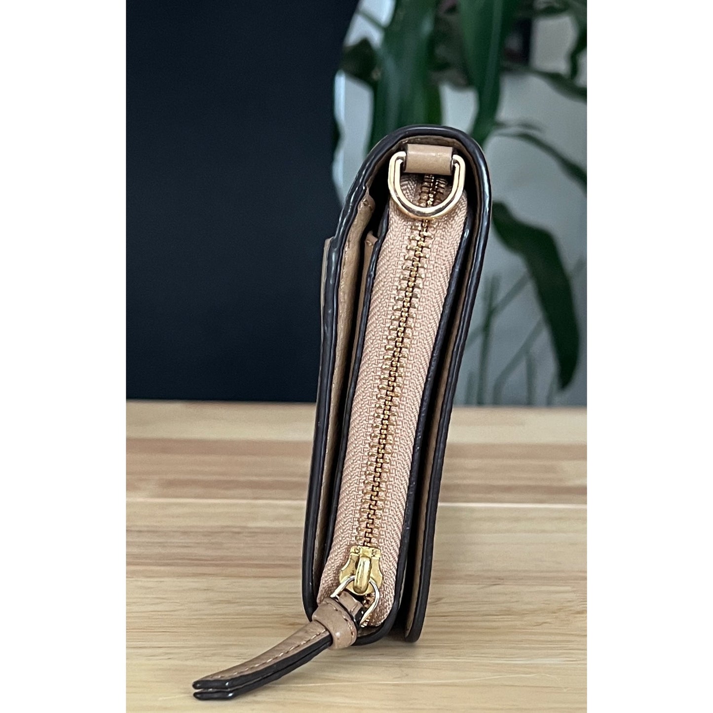 ✺✺ AUTHENTIC TORY BURCH BROWN HARPER HANDBAG ✺✺