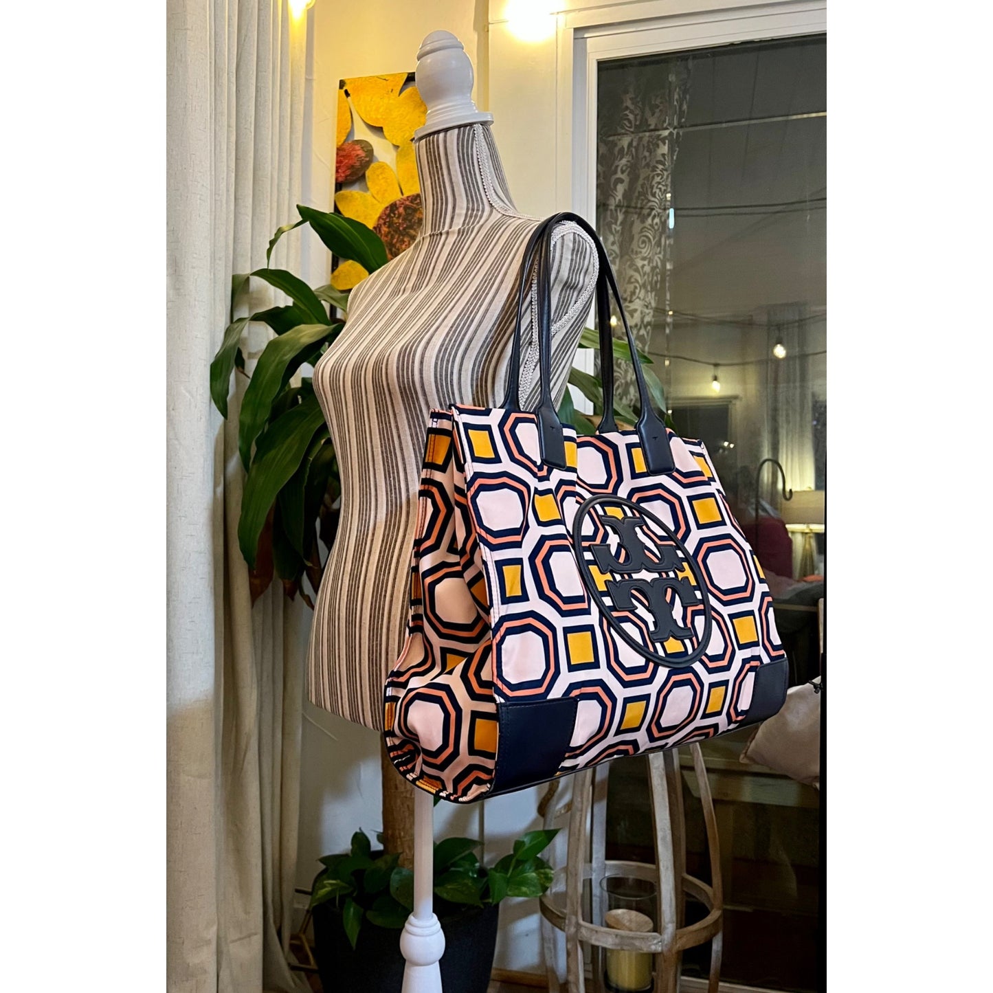 TORY BURCH OCTOGAN NYLON ELLA TOTE/HANDBAG