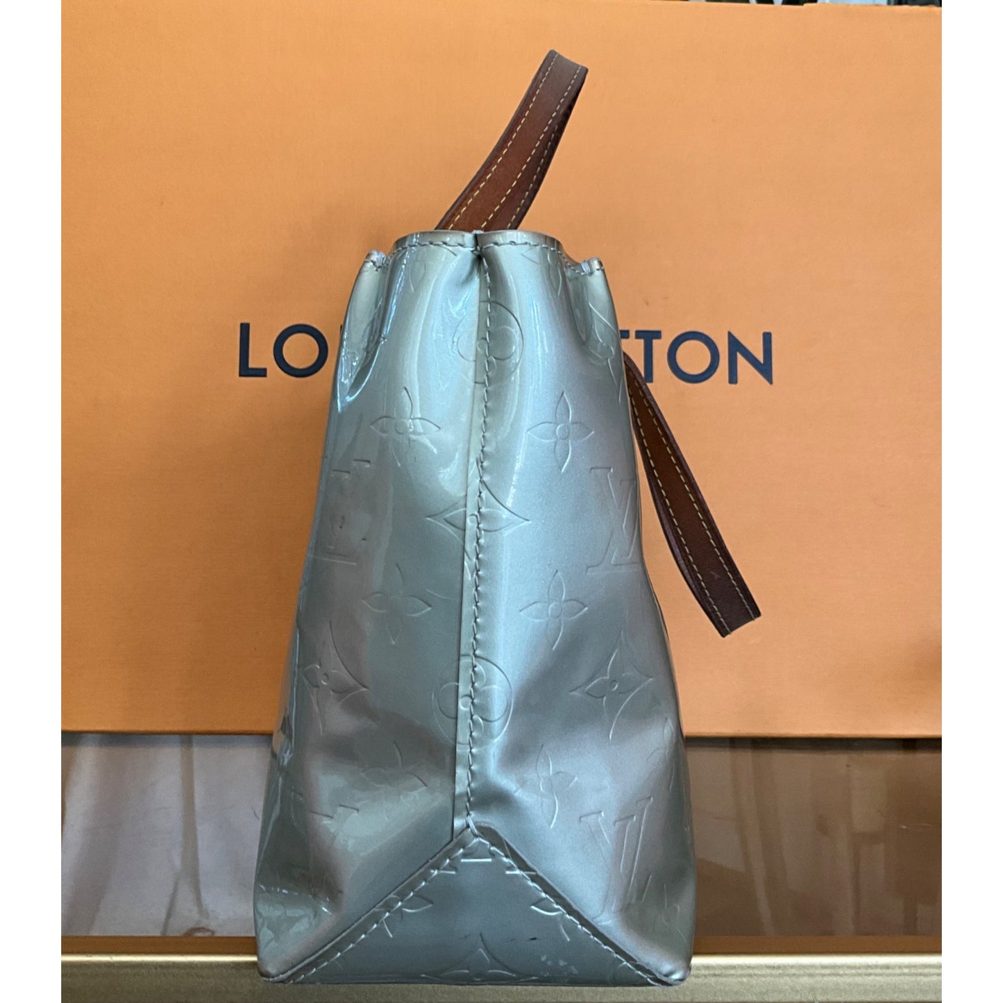 Louis Vuitton Monogram Vernis Bedford Handbag With Leather Handles - Silver & Brown