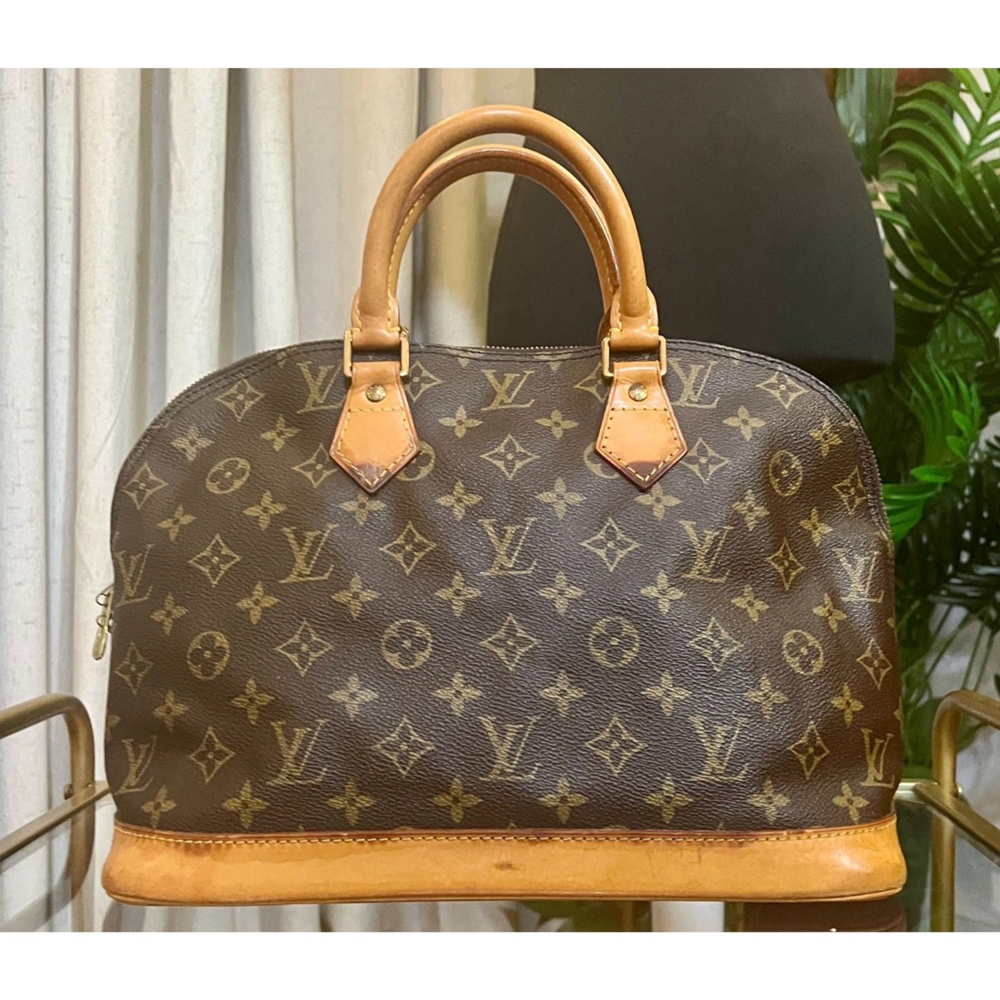 Louis Vuitton Monogram Alma PM Brown Canvas Leather Handbag