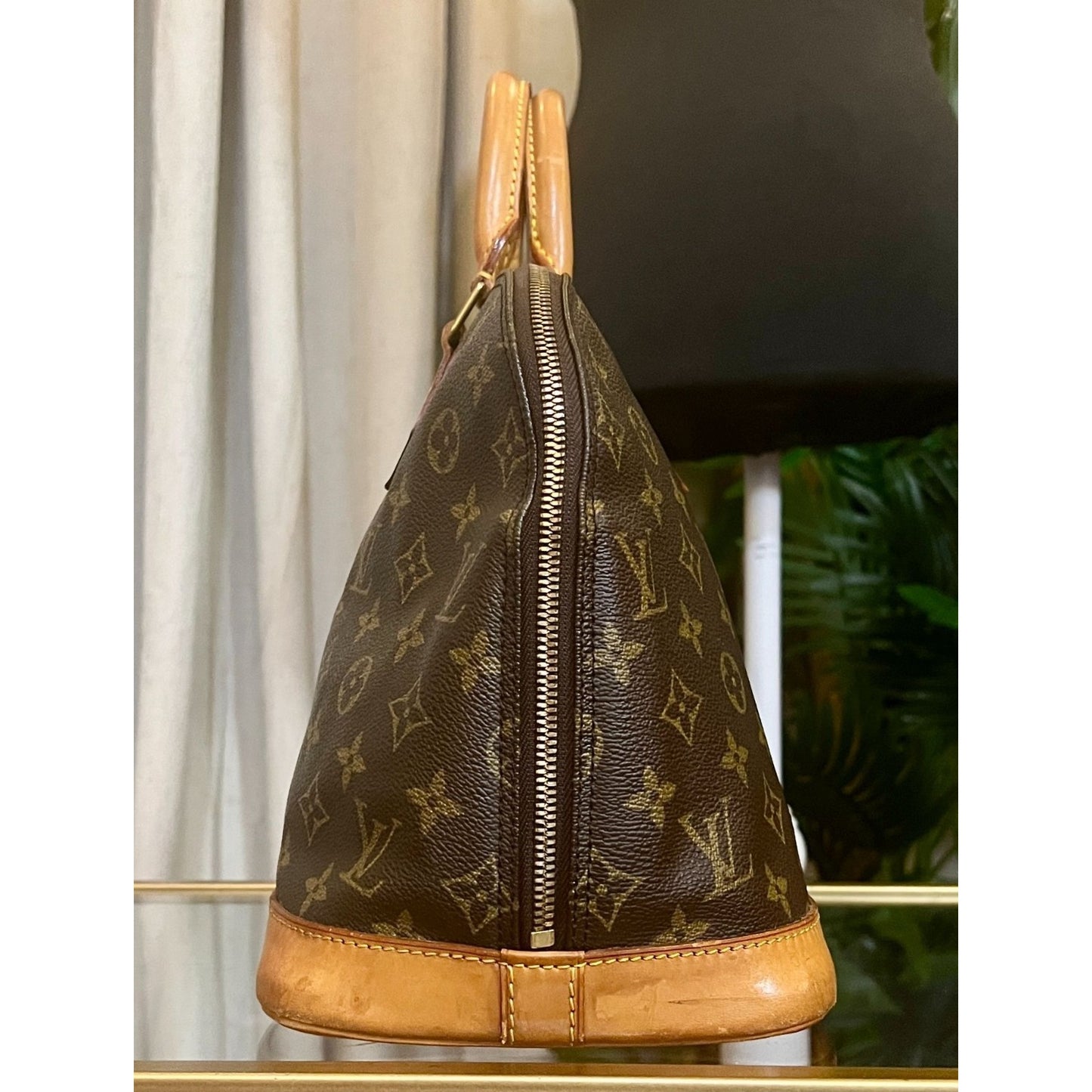 Louis Vuitton Monogram Alma PM Brown Canvas Leather Handbag