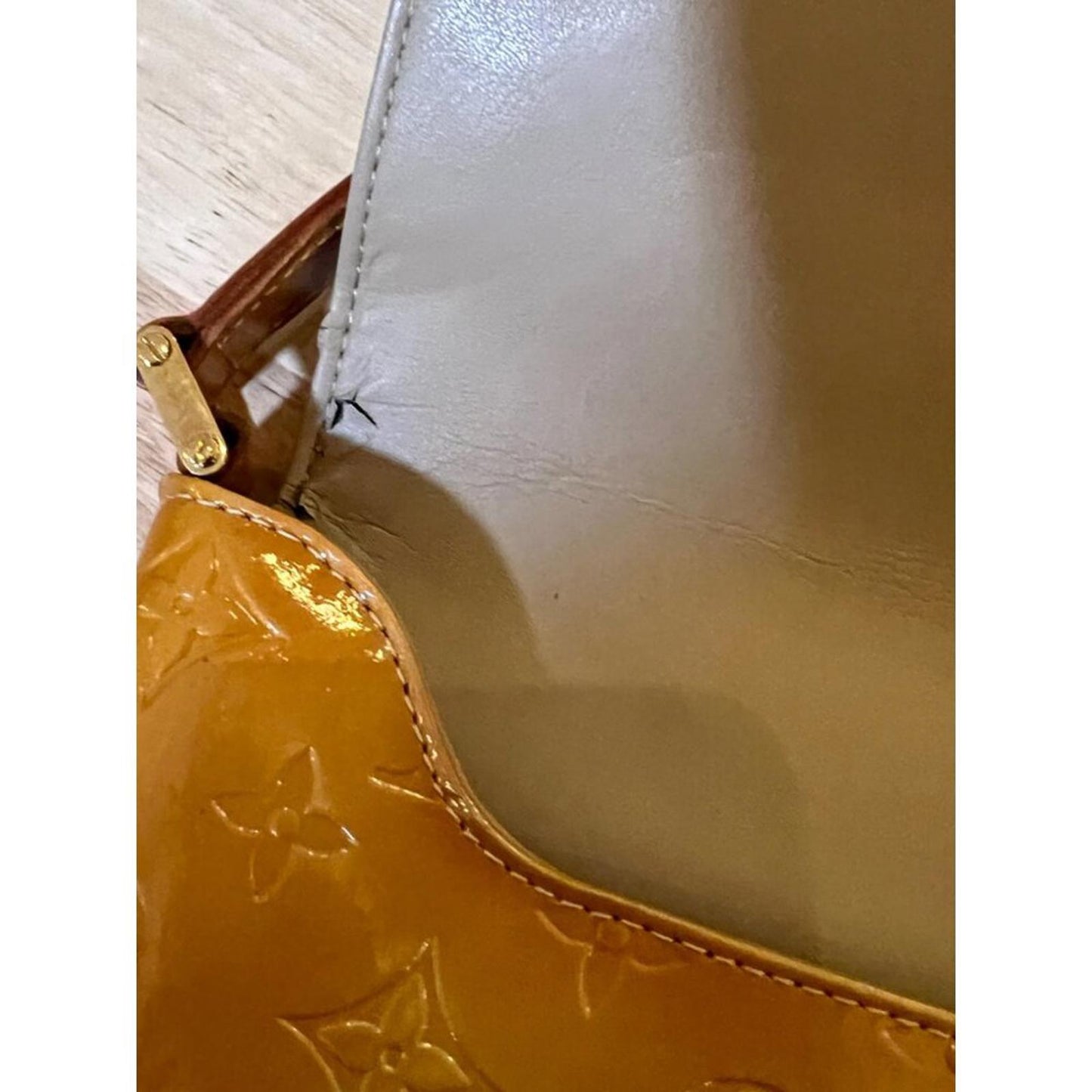 LOUIS VUITTON VERNISE THOMSPON STREET SHOULDER BAG