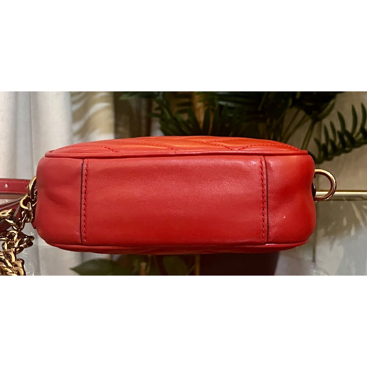 Tory Burch Red Kira Chevron Quilted Leather Crossbody Bag In Red