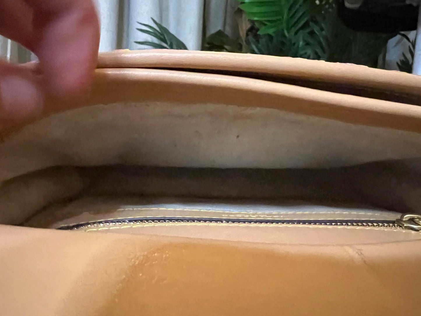 AUTHENTIC TORY BURCH TAN AND PINK AND ORANGE JAMES HANDBAG