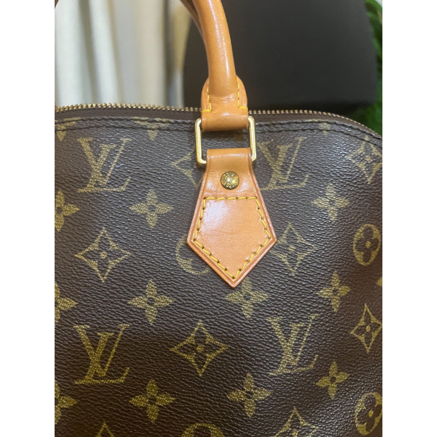 Louis Vuitton Monogram Alma PM Brown Canvas Leather Handbag