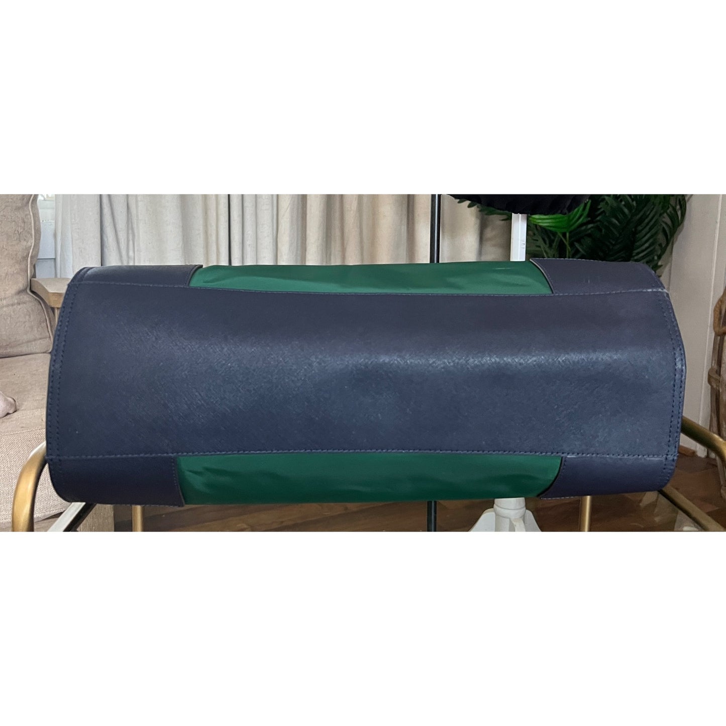 AUTHENTIC TORY BURCH KELLY GREEN AND NAVY CHELSEA SHOULDER BAG/TOTE