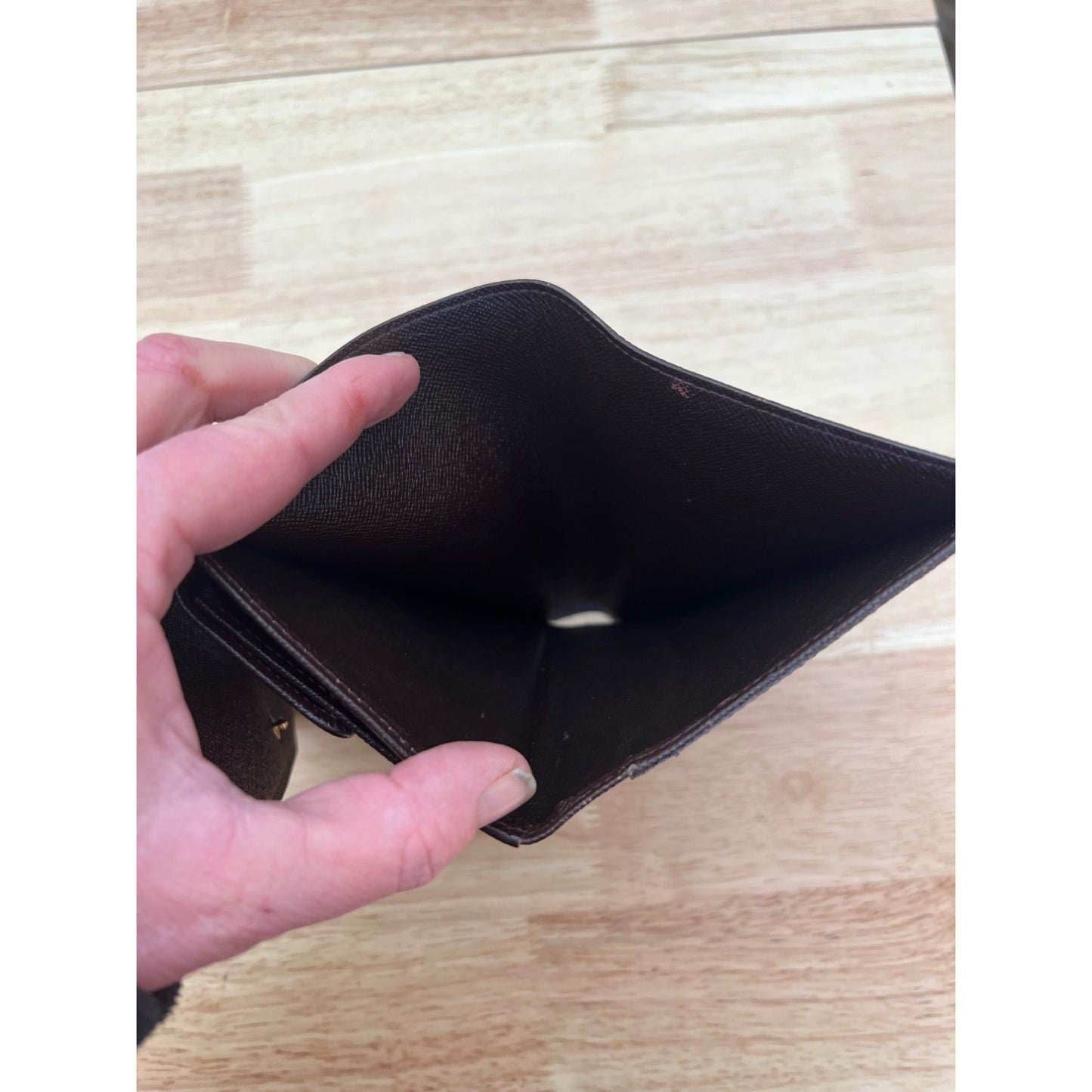 LOUIS VUITTON Tresor Etui Papier Trifold Wallet Damier Leather