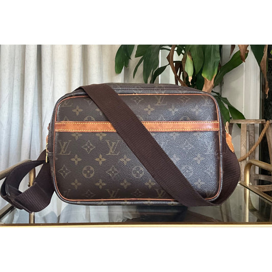 👛  AUTHENTIC LOUIS VUITTON MONOGRAM REPORTER PM